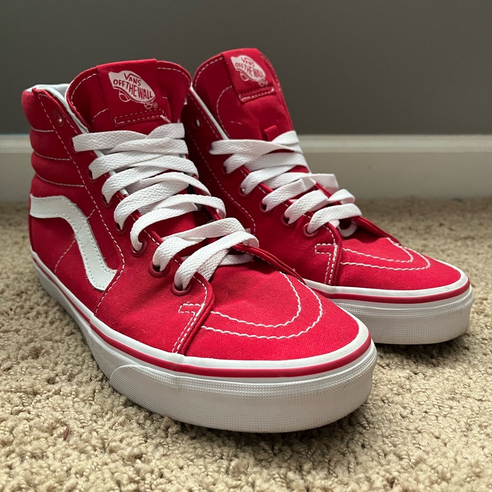 Vans: red solo cup high top vans